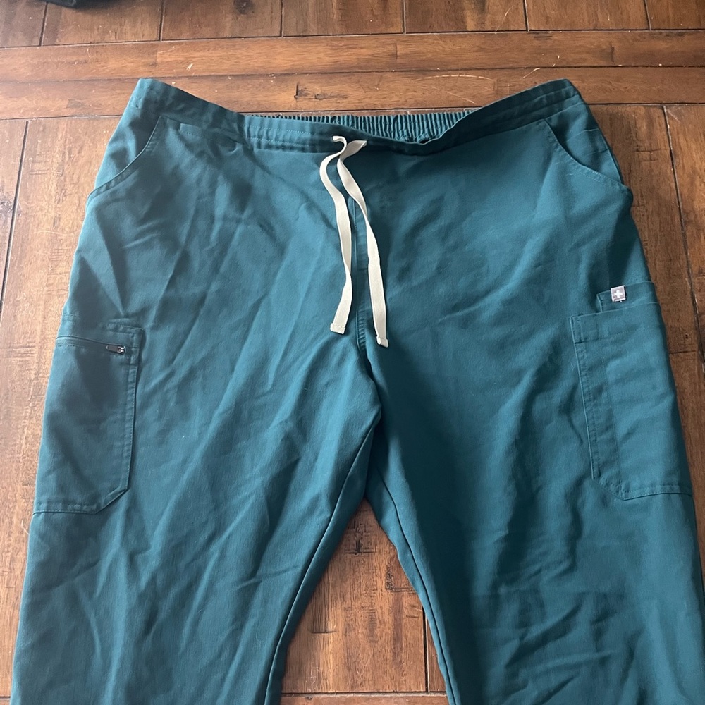 Figs Kade carribean blue pants